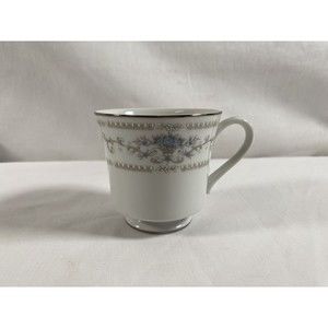 WADE Fine Porcelain China DIANE Floral Footed Coffee Tea Cup Japan #26